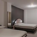 Hub Hotel