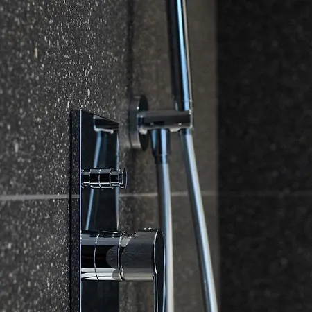 فندق Hub غوبيو