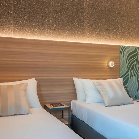 Hub Hotel 3*